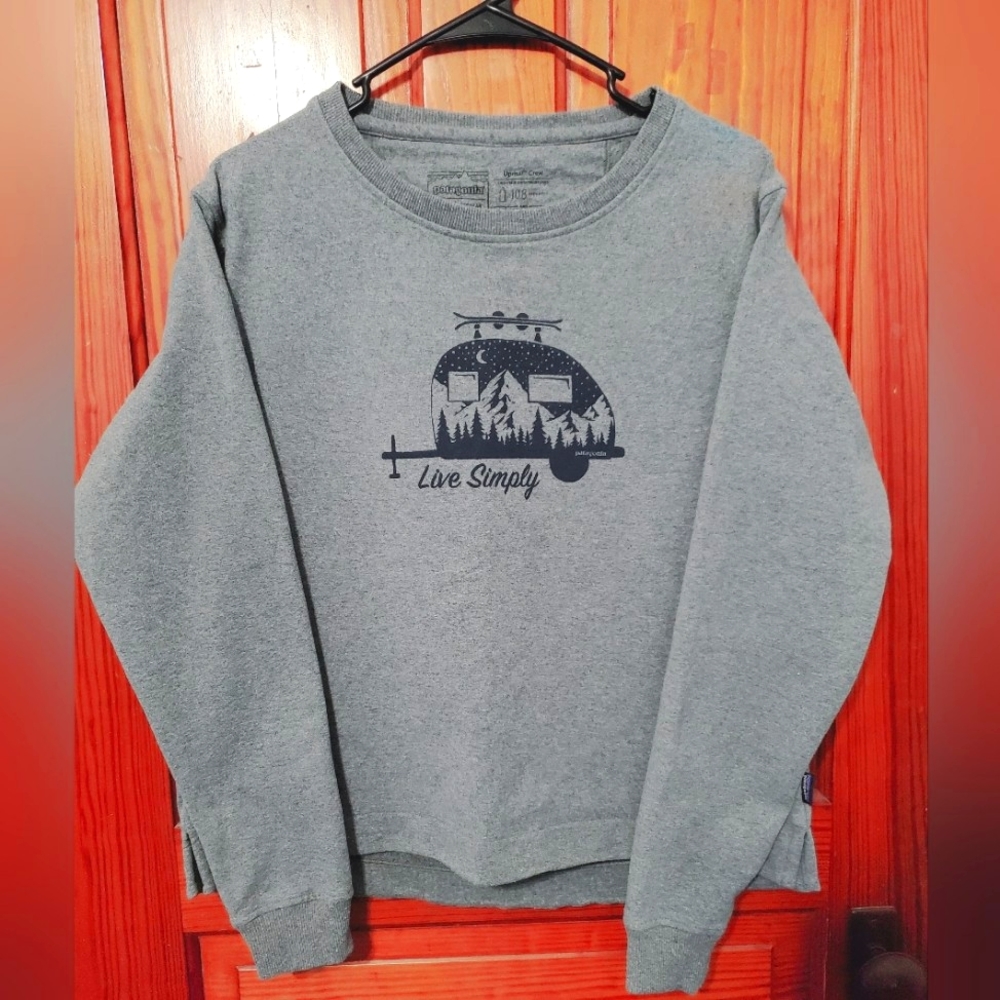 Patagonia Crewneck Grey Sweatshirt Live Simply
